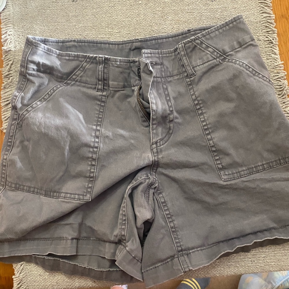 Grey khaki shorts